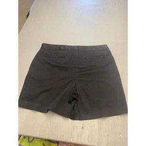 Worthington Shorts color black size 10